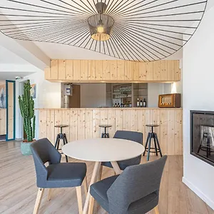 Inn Naeco Le Pouldu, Clohars-Carnoet
