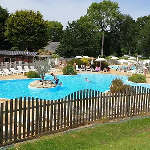 Campsite Camping Du Quinquis, Clohars-Carnoet