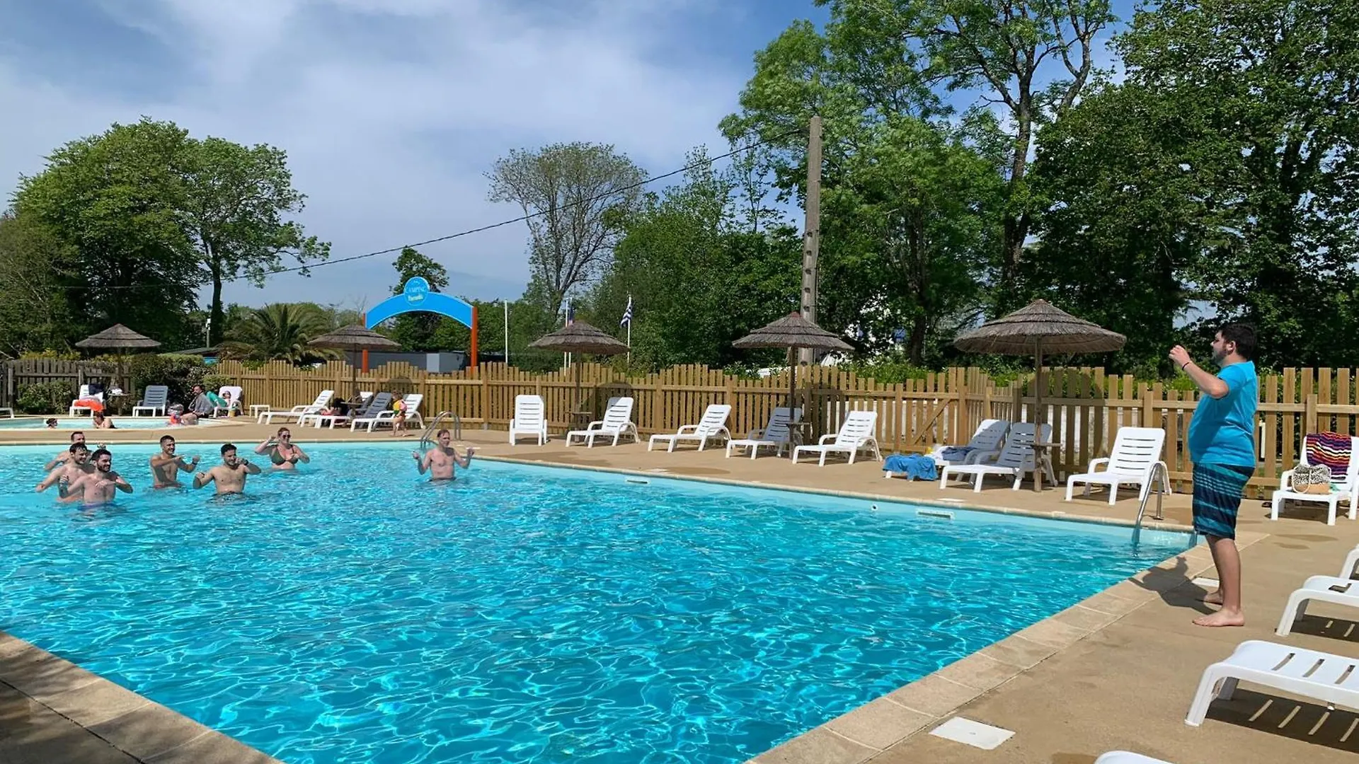 Camping Paradis Du Quinquis Clohars-Carnoet Campsite